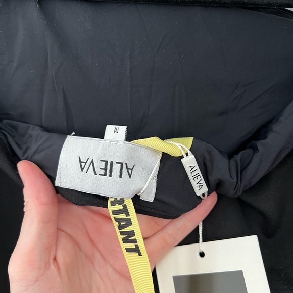 BRAND NEW Alieva One shoulder dress - Picture 5 of 5